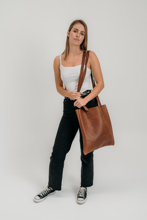 whisky-brown-tote